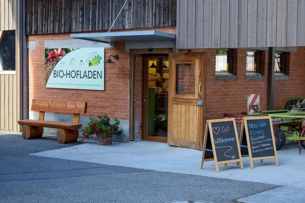 Eingang zum Hofladen